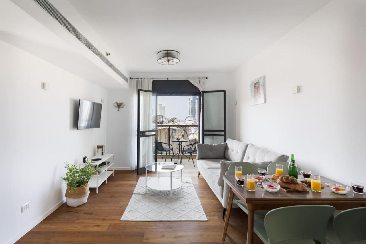 Elegant Apartment W Balcony & Mamad In Heart Of Tel Aviv By Sea N' Rent Luaran gambar
